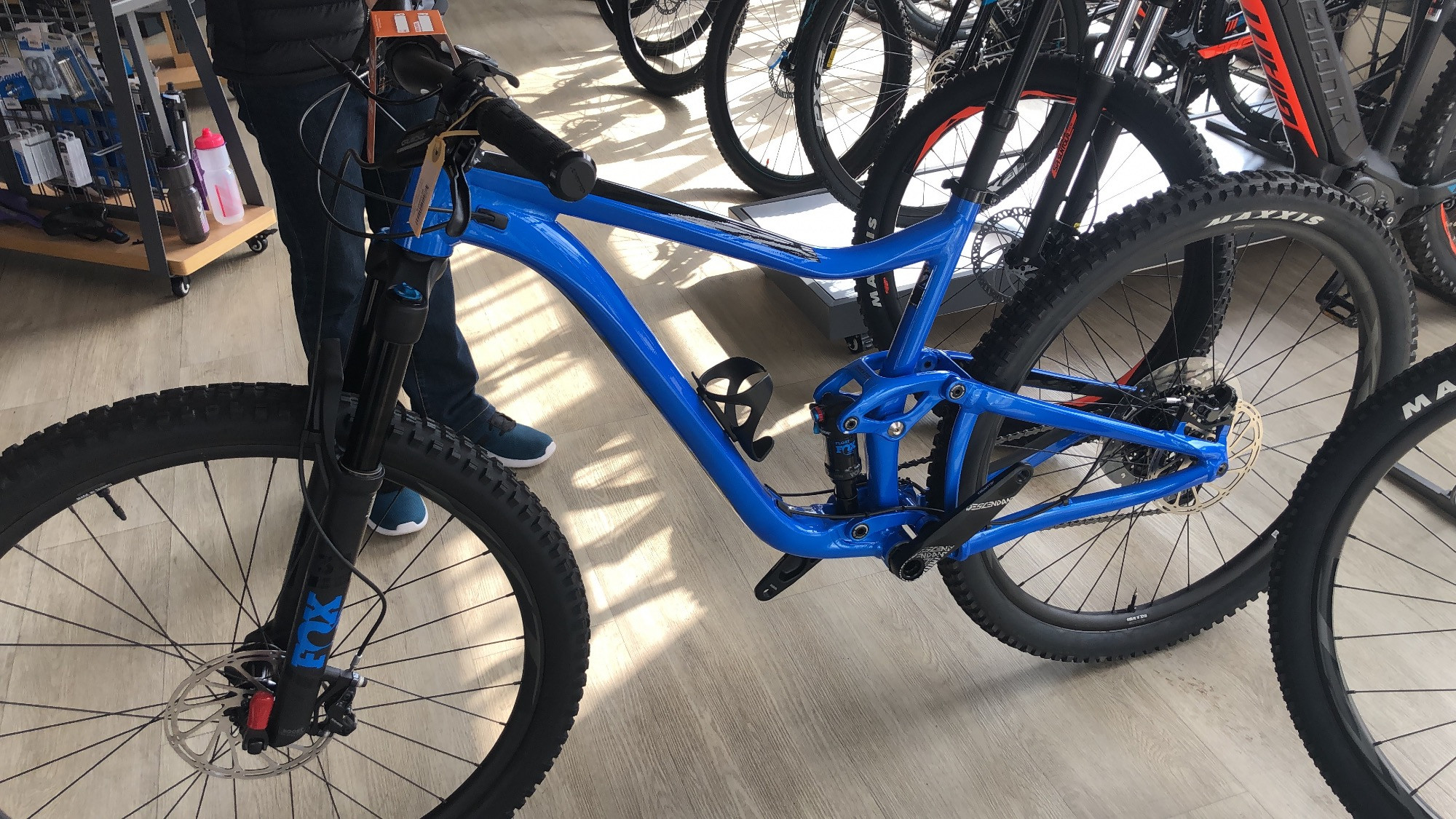 2019 Giant Trance Electric Blue Dual Suspension Mountain