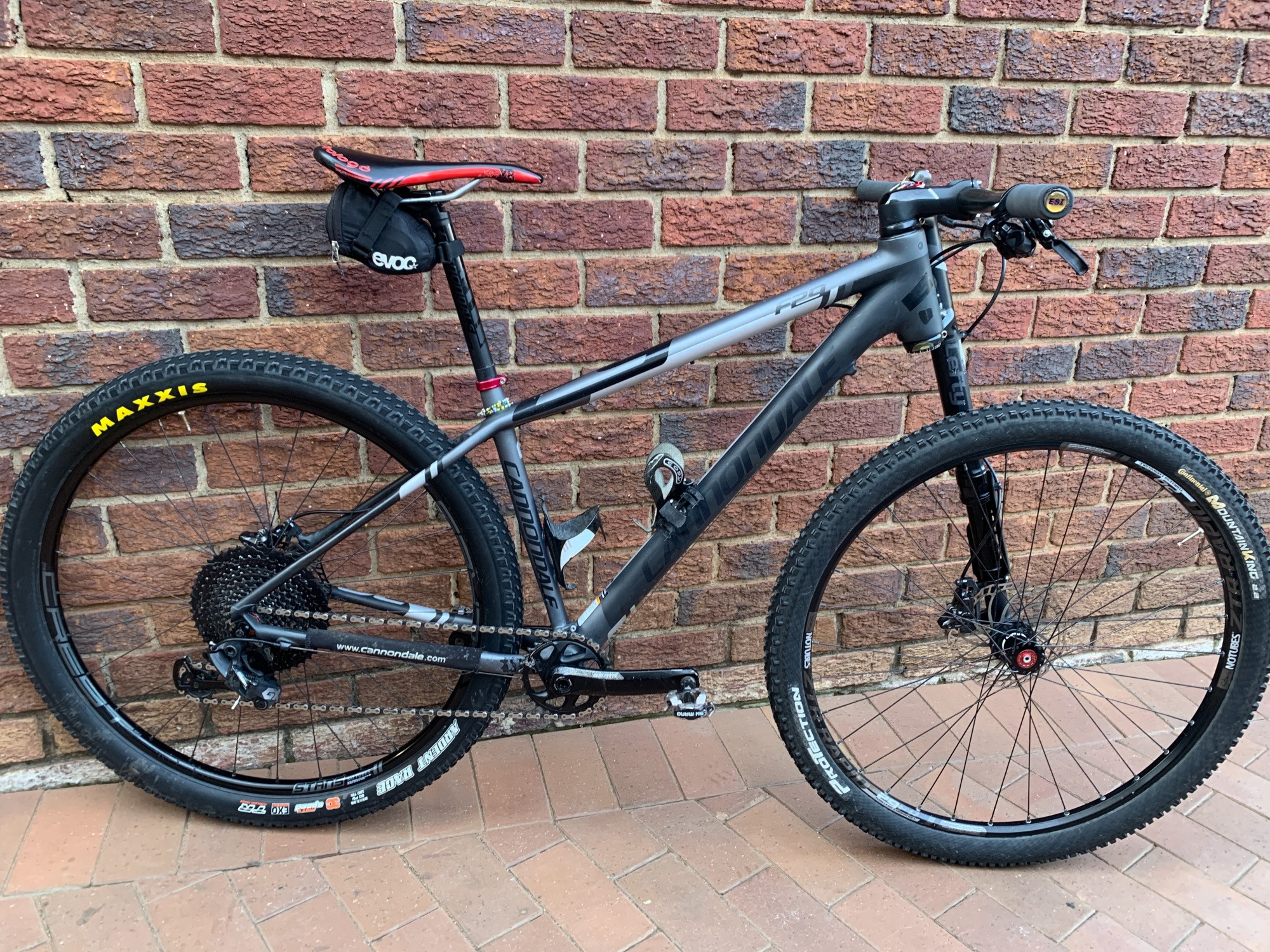 CANNONDALE F29 レフティ Divoworld Mountain Bike Cannondale F29 Lefty Price Censo