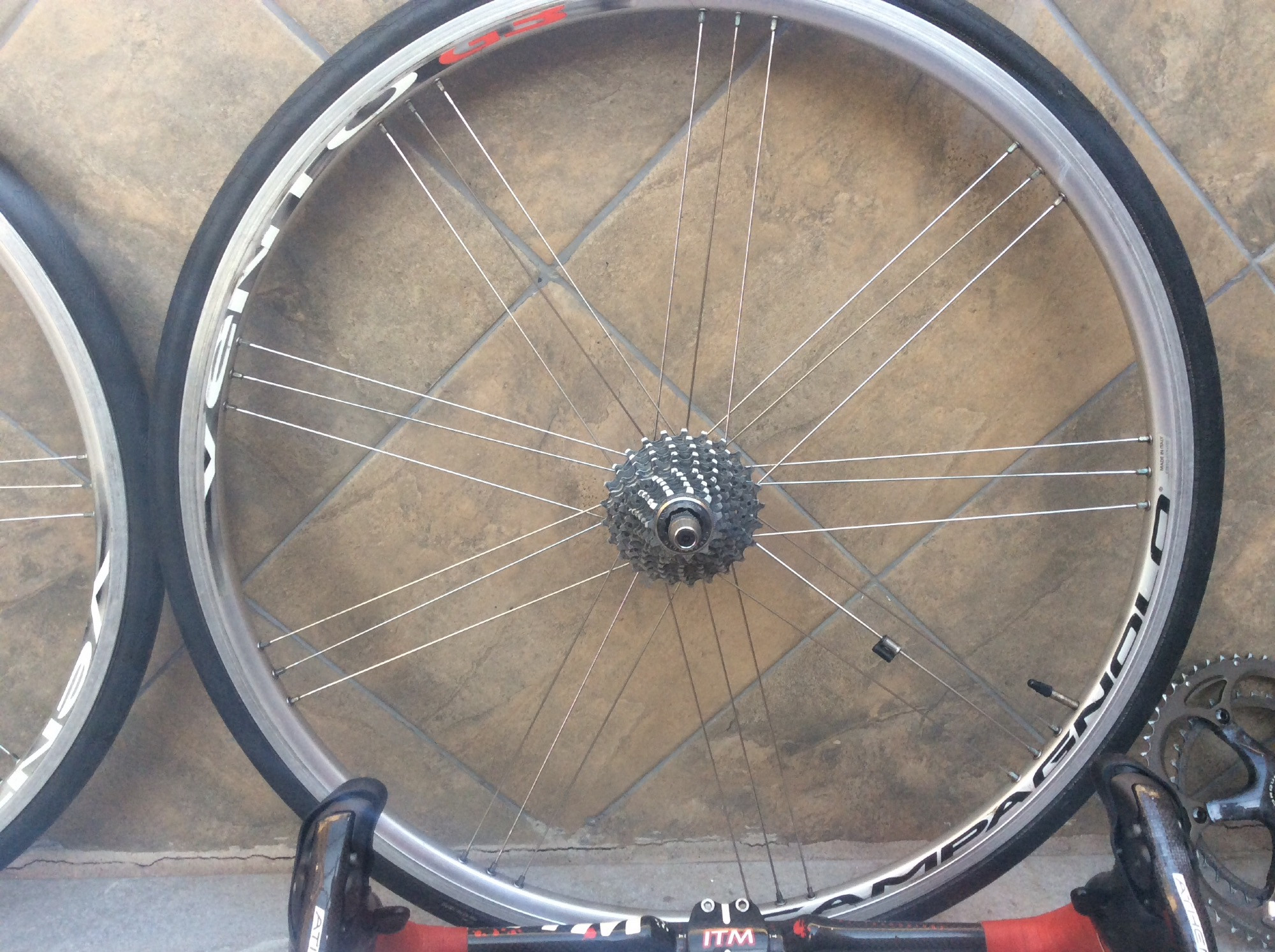Campagnolo Vento G3 Wheelset | Road Bike Wheels | Bike Hub