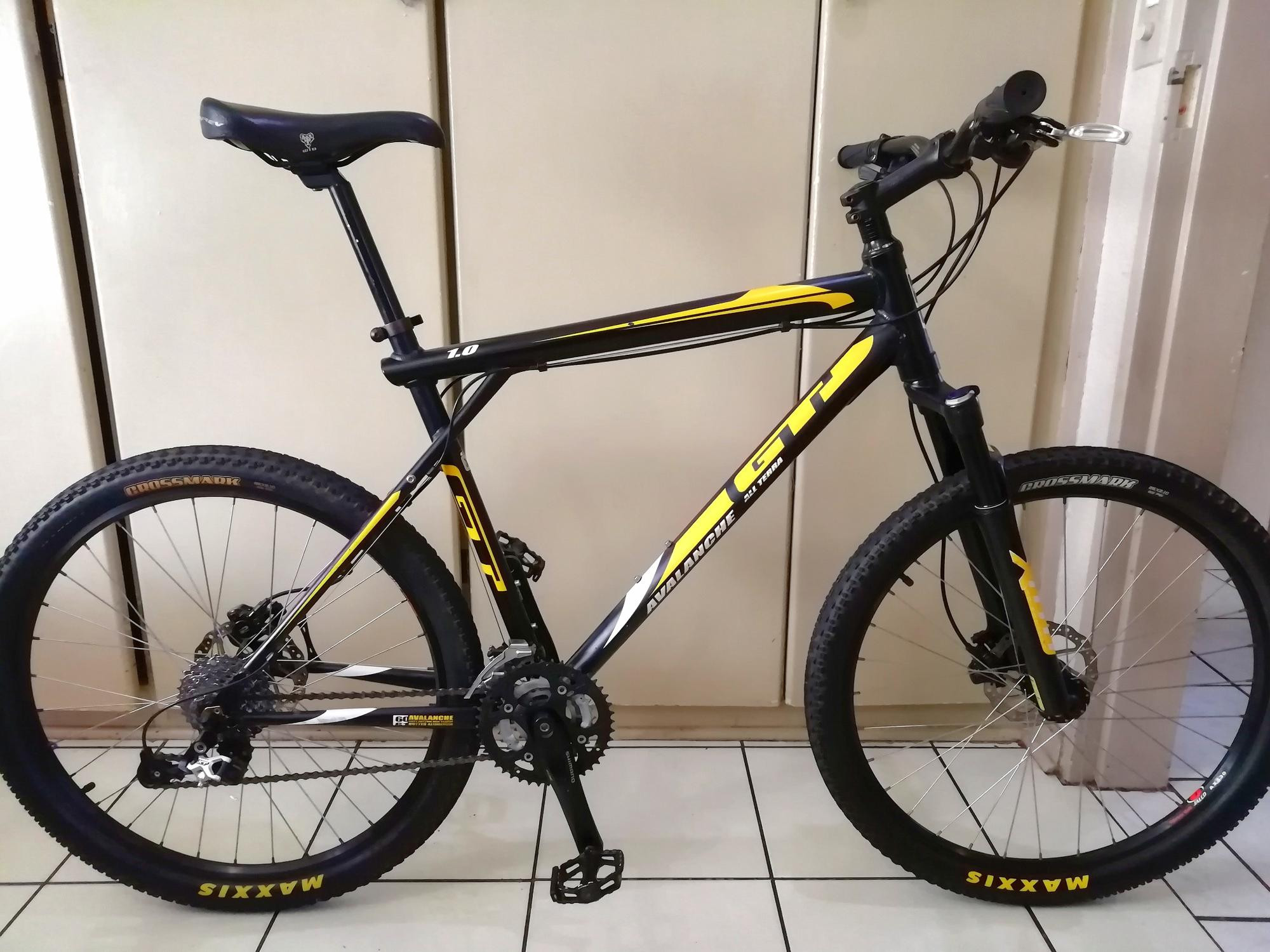 GT avalanche 26er XL Hardtail Mountain Bikes Bike Hub