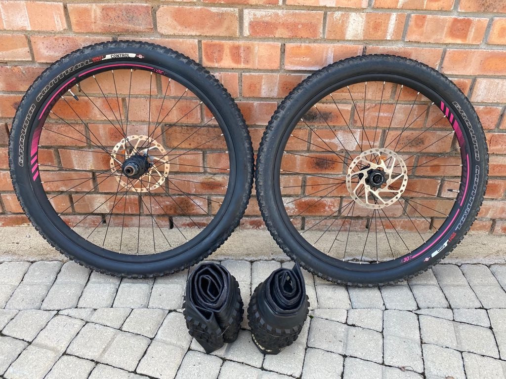 Frame 650b Plus Wheels Syncros X30S 650B Complete Wheelset