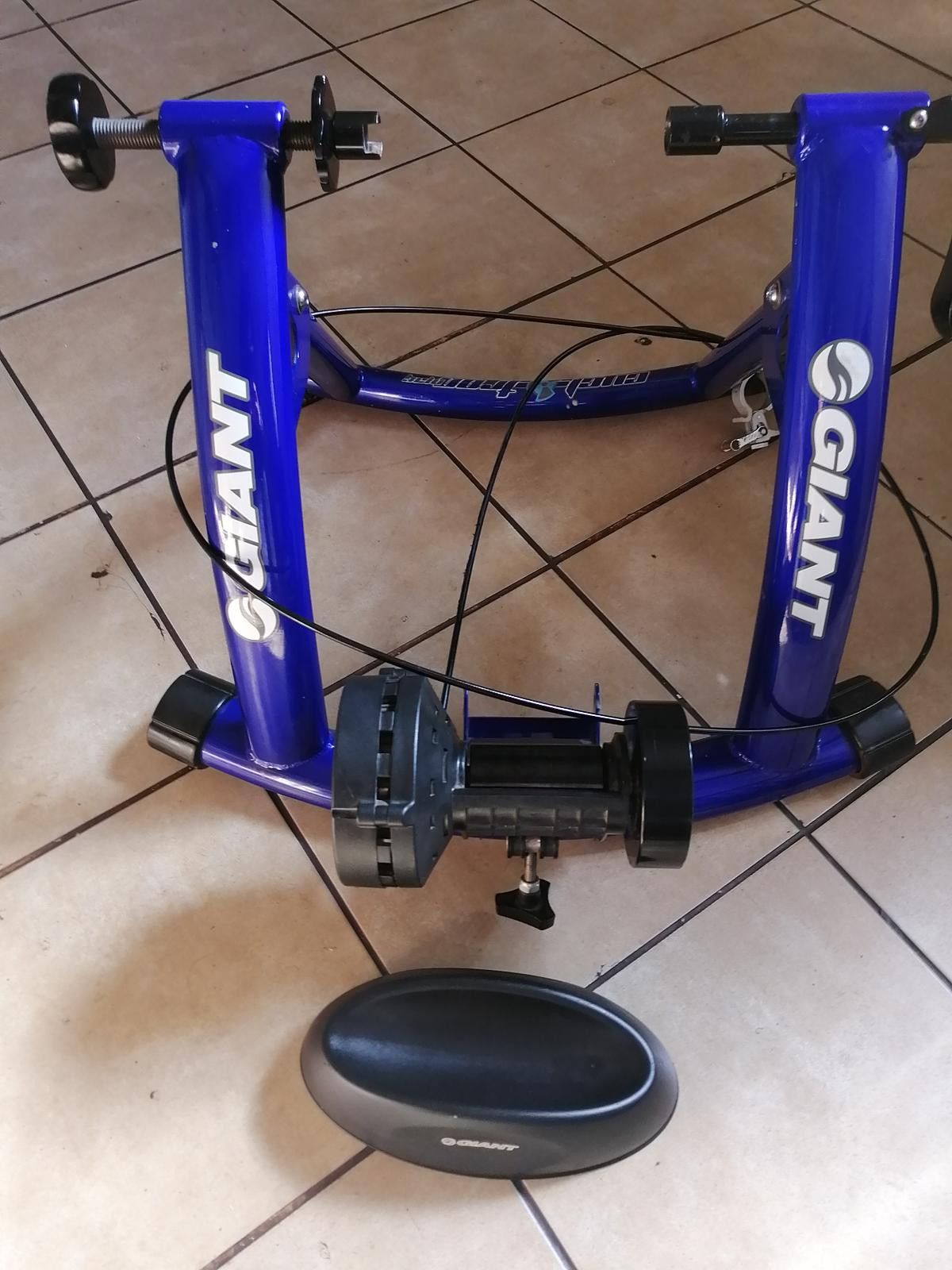 Giant Cyclotron Mag Trainer Giant Cycle-o-tron Mag Indoor Trainer