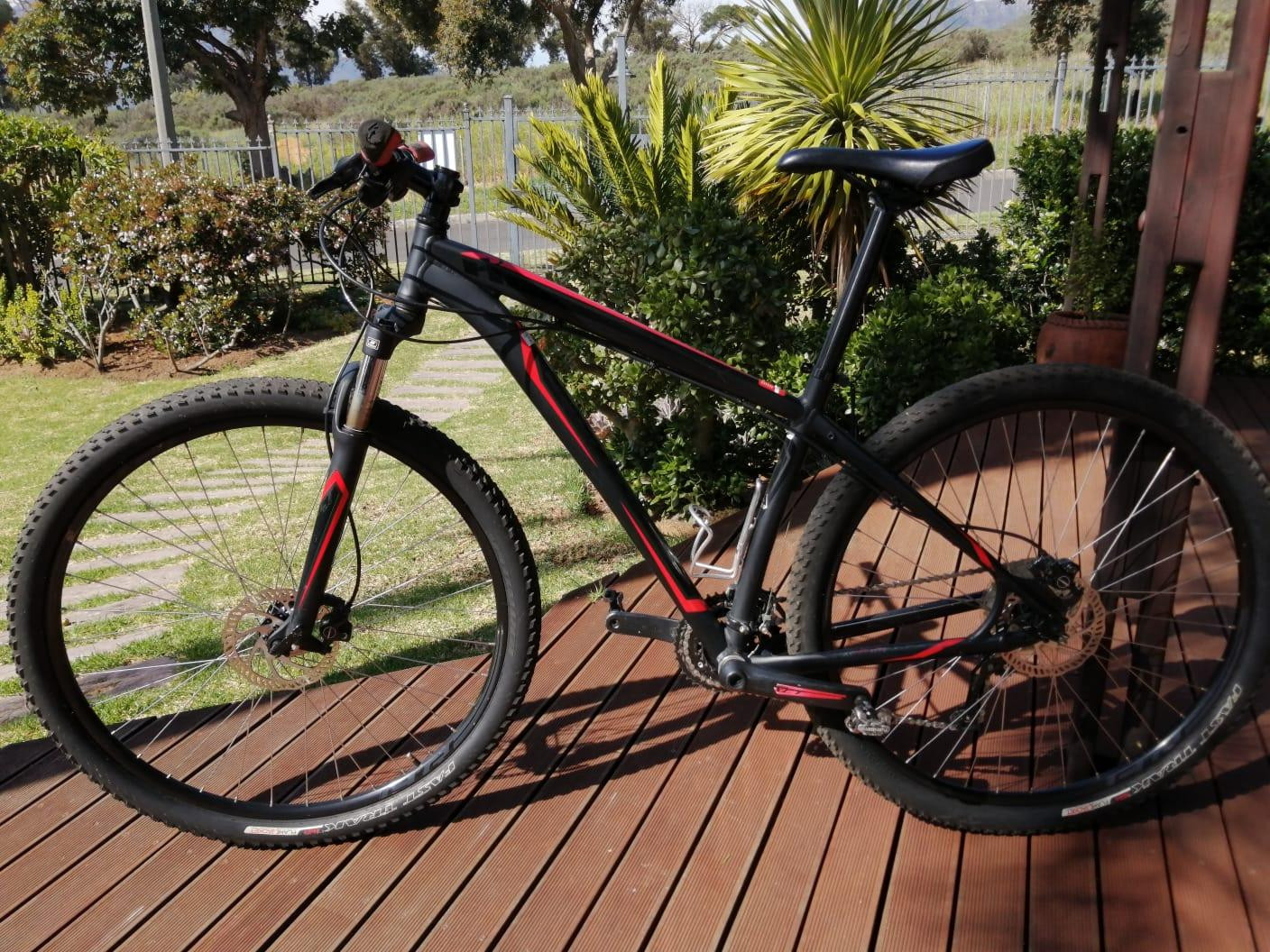 Specialized hardrock sport 29er | Hardtail Mountain Bikes | Bike Hub Specialized hardrock sport 29er | Hardtail Mountain Bikes | Bike Hub