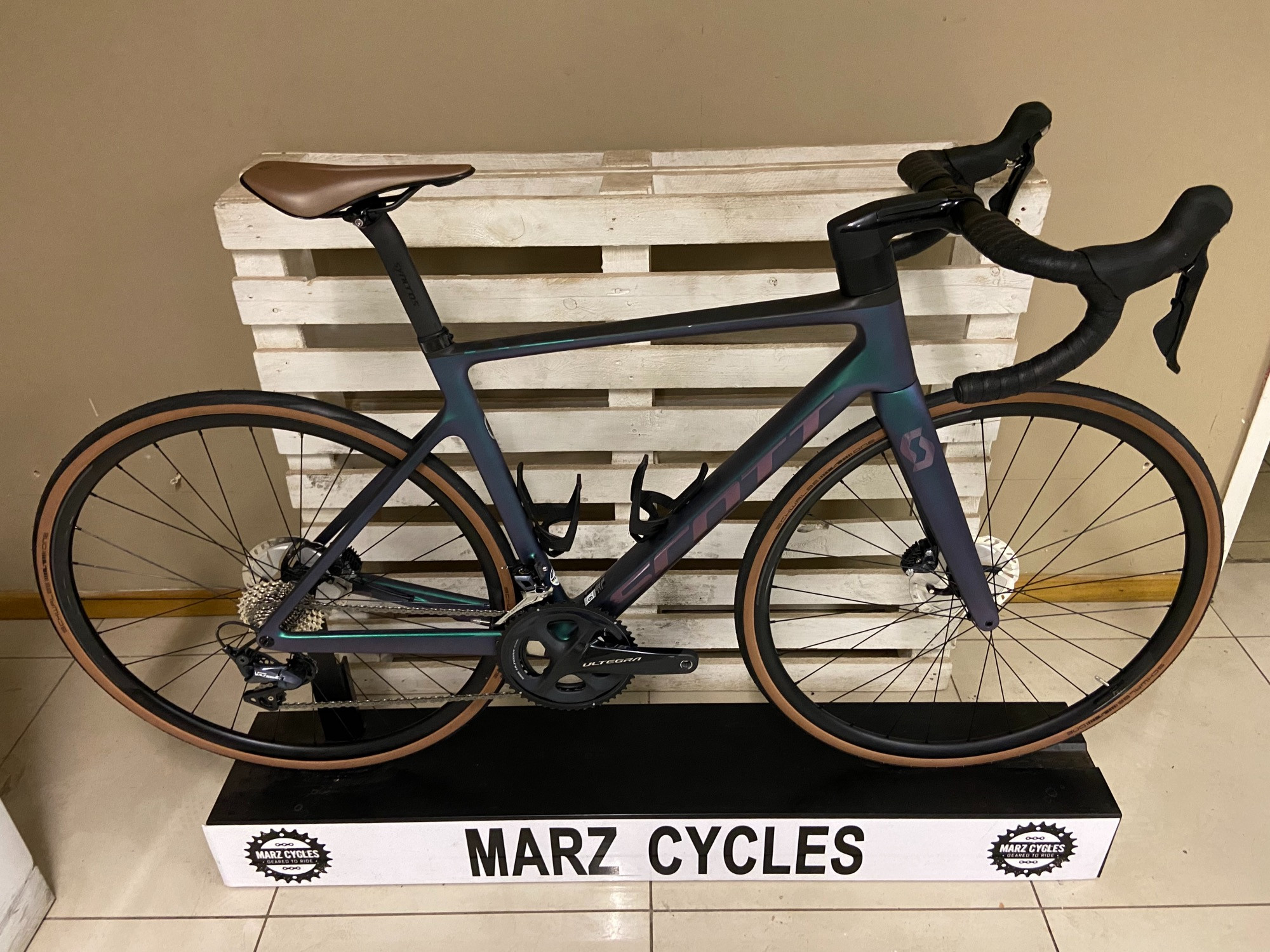 Disc 2021 Scott Addict Ultegra Disc New* 2021 Scott Addict 30 Disc