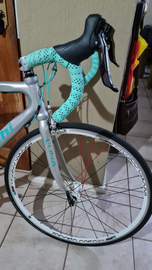 Bianchi Luna 928 full carbon | Road Bikes | Bike Hub