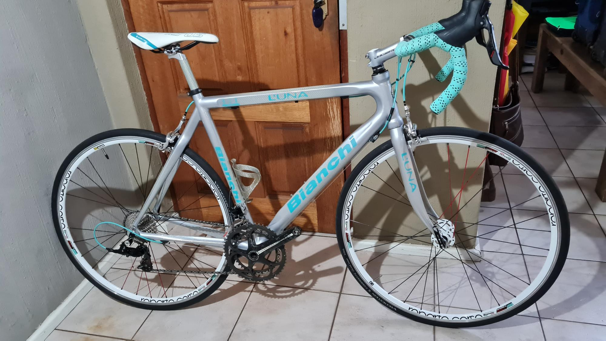 Bianchi 928 LUNA Reparto Corse オーダーメイド Bianchi Luna 928 full carbon | Road Bikes | Bike Hub