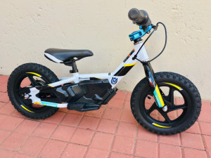 Husqvarna Stacyc 12eDrive | Kids Bikes | Bike Hub