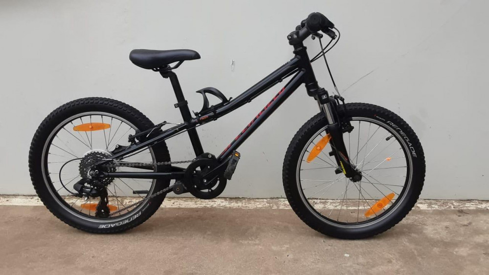 Specialized Hotrock 20inch | Bike Hub