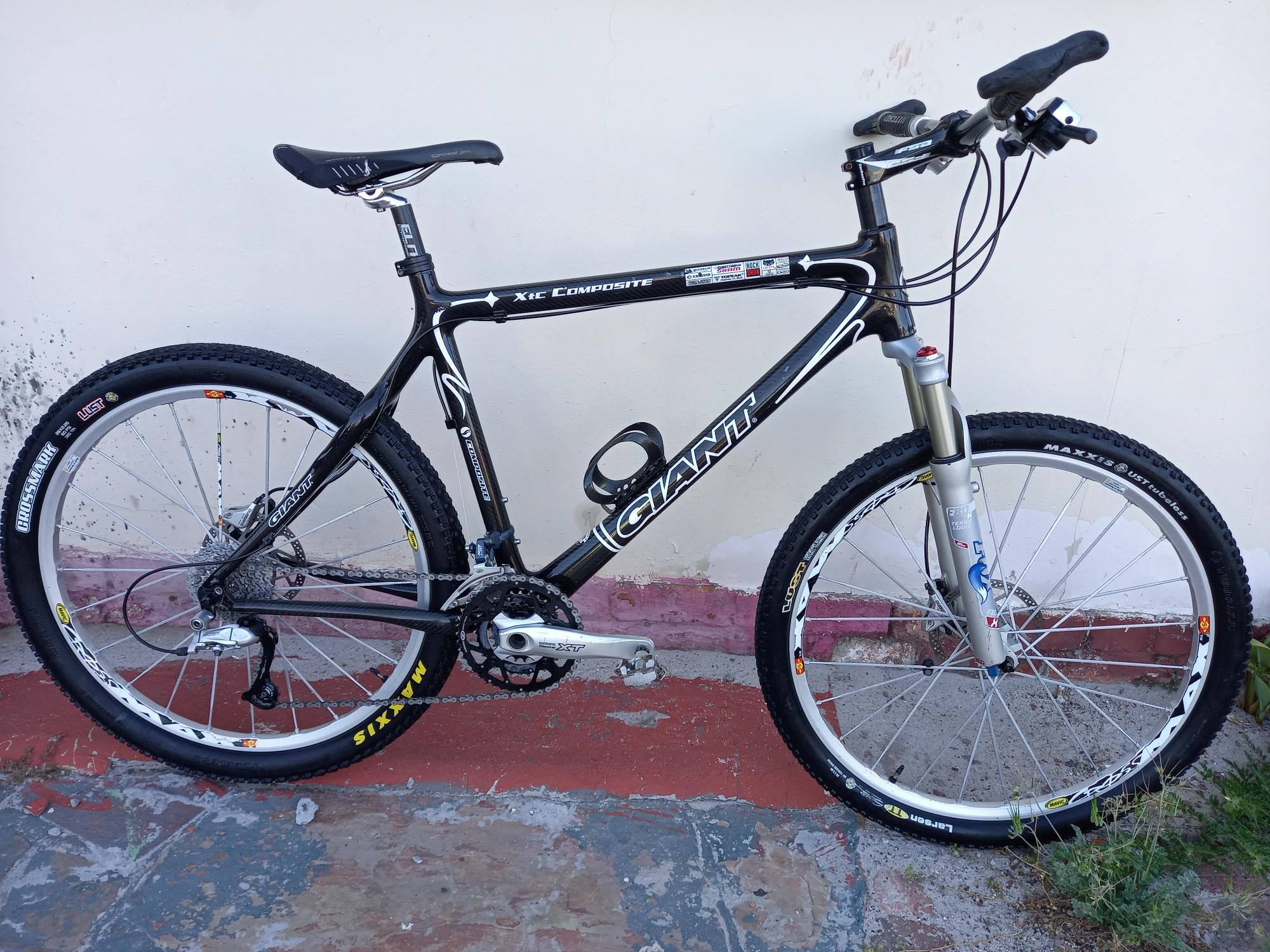 GIANT XTC FULL CARBON | Hardtail Mountain Bikes | Bike Hub