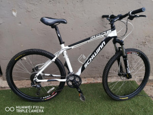 Schwinn Moab (M) | Hardtail Mountain Bikes | Bike Hub