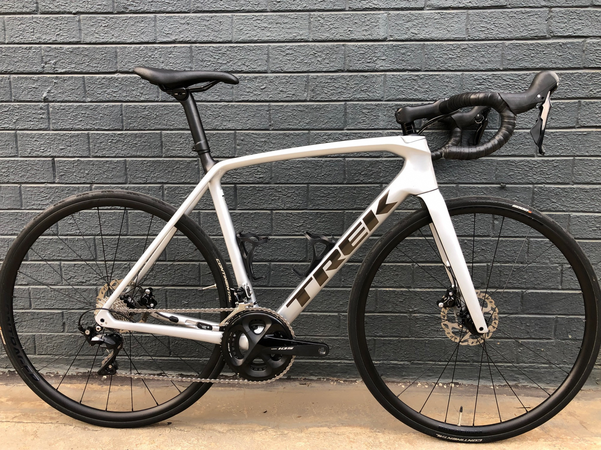 HOT Trek Emonda Sl5 2022 Trek Emonda SL5 2022 Road Bikes