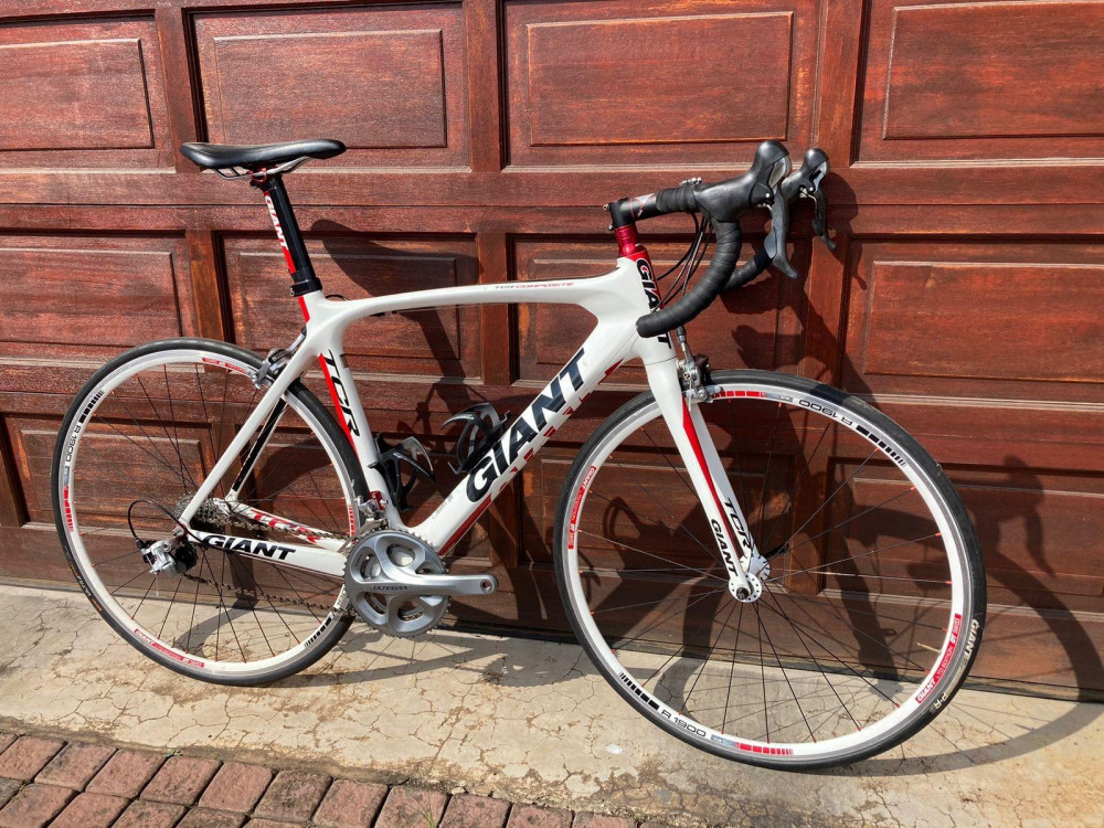 Giant TCR Composite M/L HWCyclery.co.za 