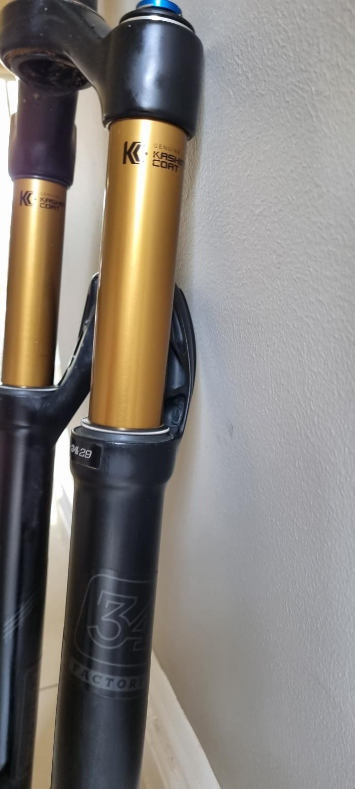 Fox 34 Factory Kashima 120mm Boost FIT4 | Mountain Bike Forks