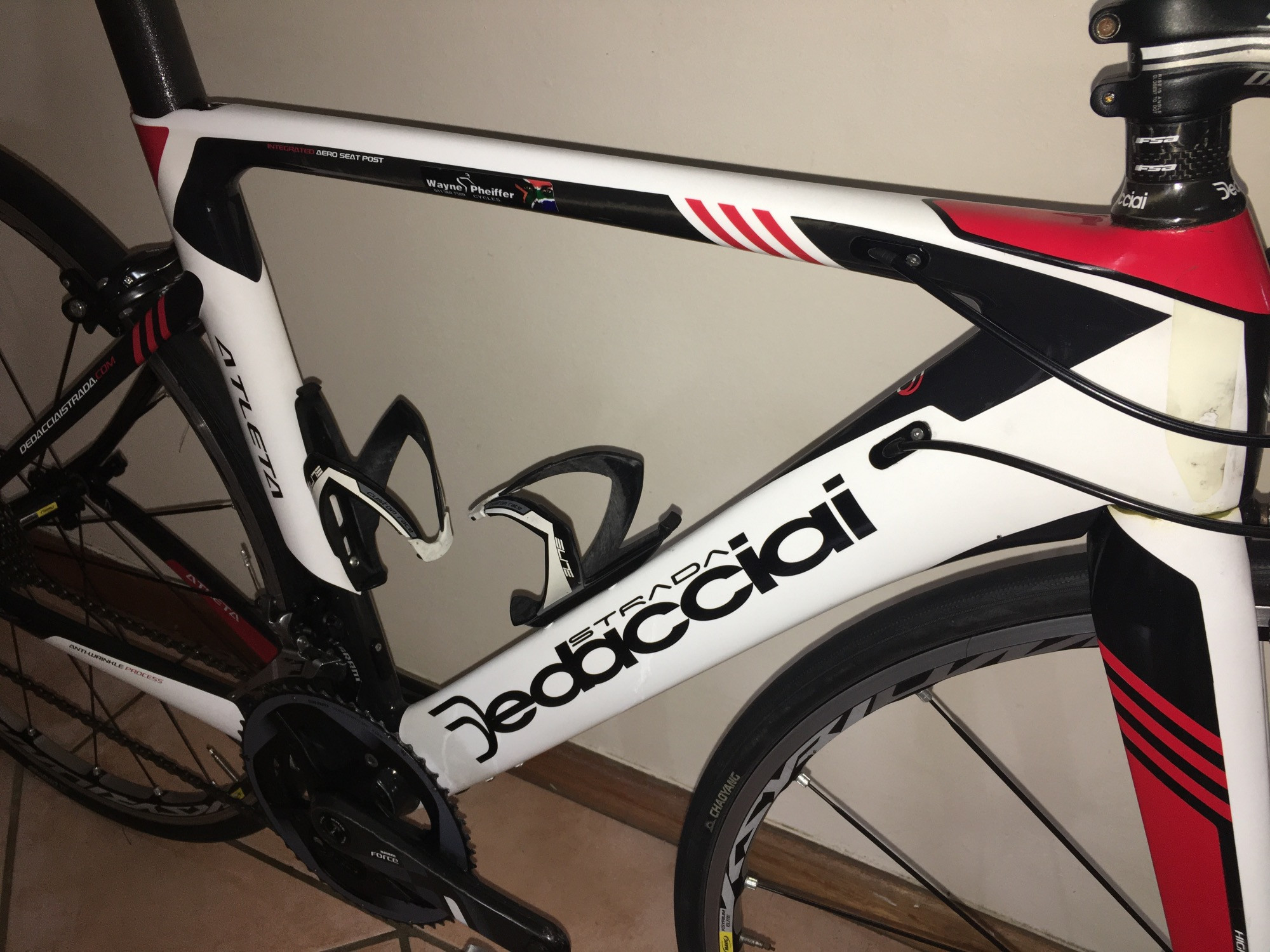 Dedacciai Atleta Road Bike + Extra | Road Bikes | Bike Hub
