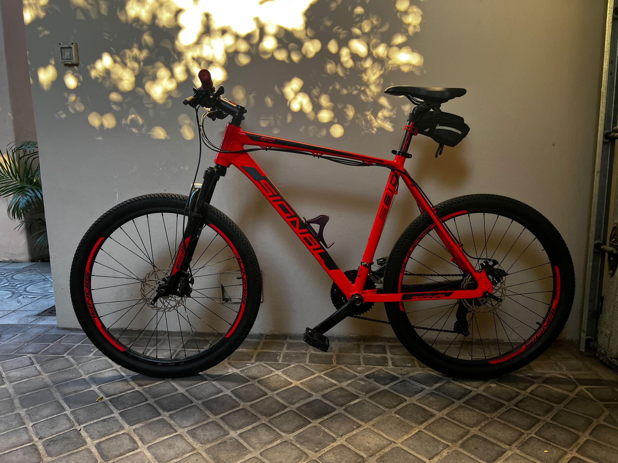 SIGNAL S610; 27,5 inch; Alloy MTB Hardtail Mountain Bikes Bike Hub