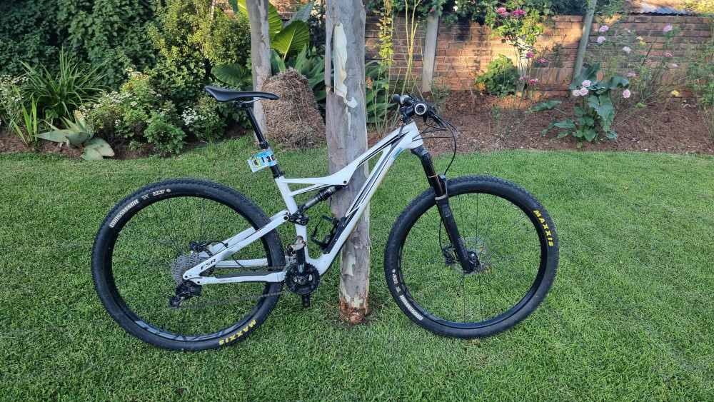 Specialised Stumpjumper Comp Carbon 