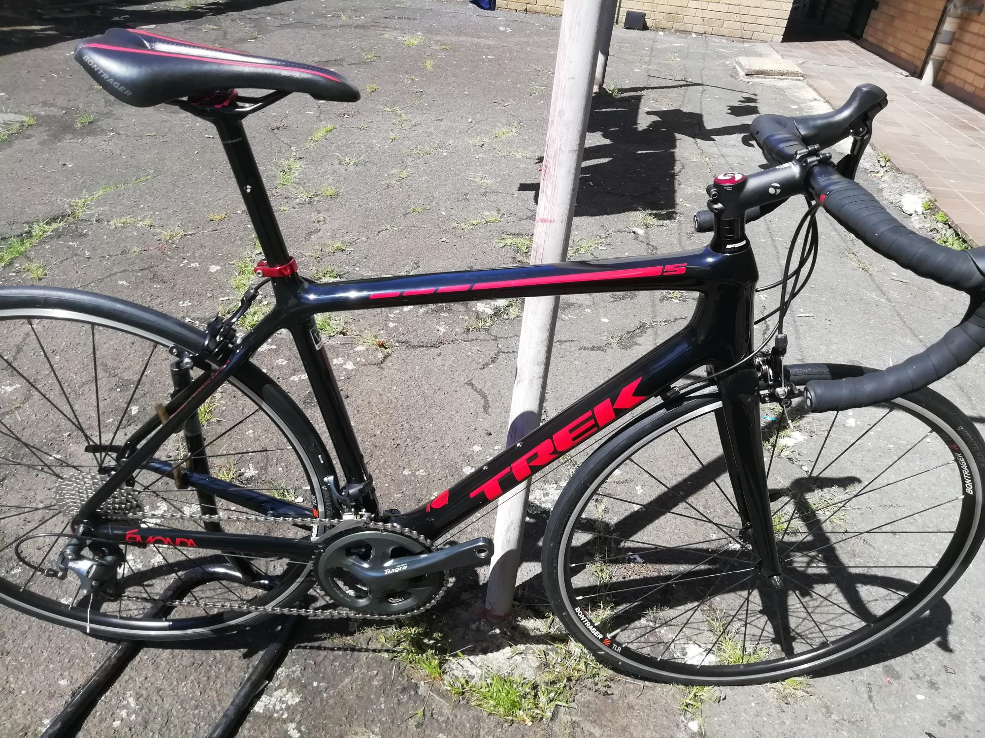 FULL CARBON ROAD BIKE 10 SPEED Bike Hub