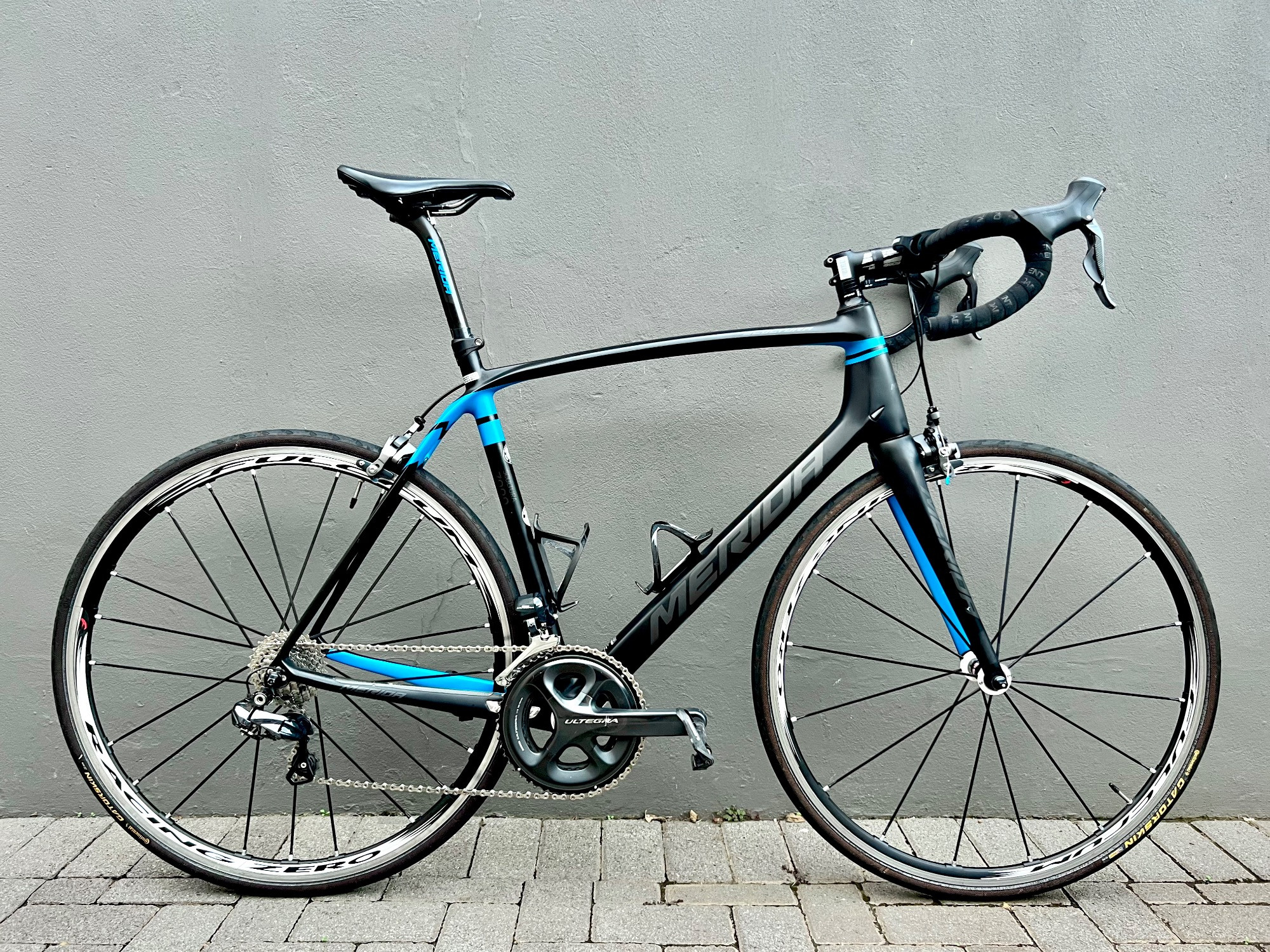 Merida Scultura 7000-e Di2 | Road Bikes | Bike Hub