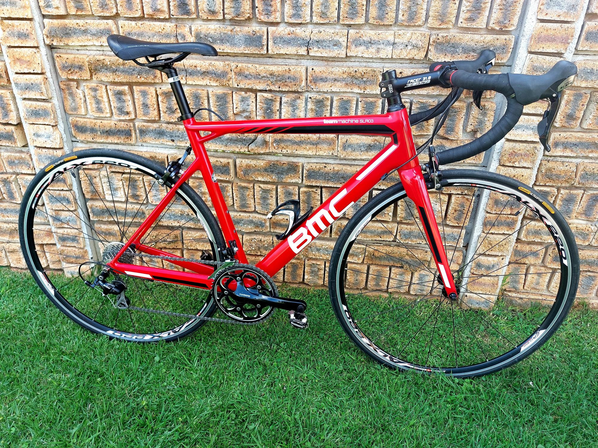 BMC Teammachine SLR03 | Full Carbon; 10SPD | Road Bikes | Bike Hub