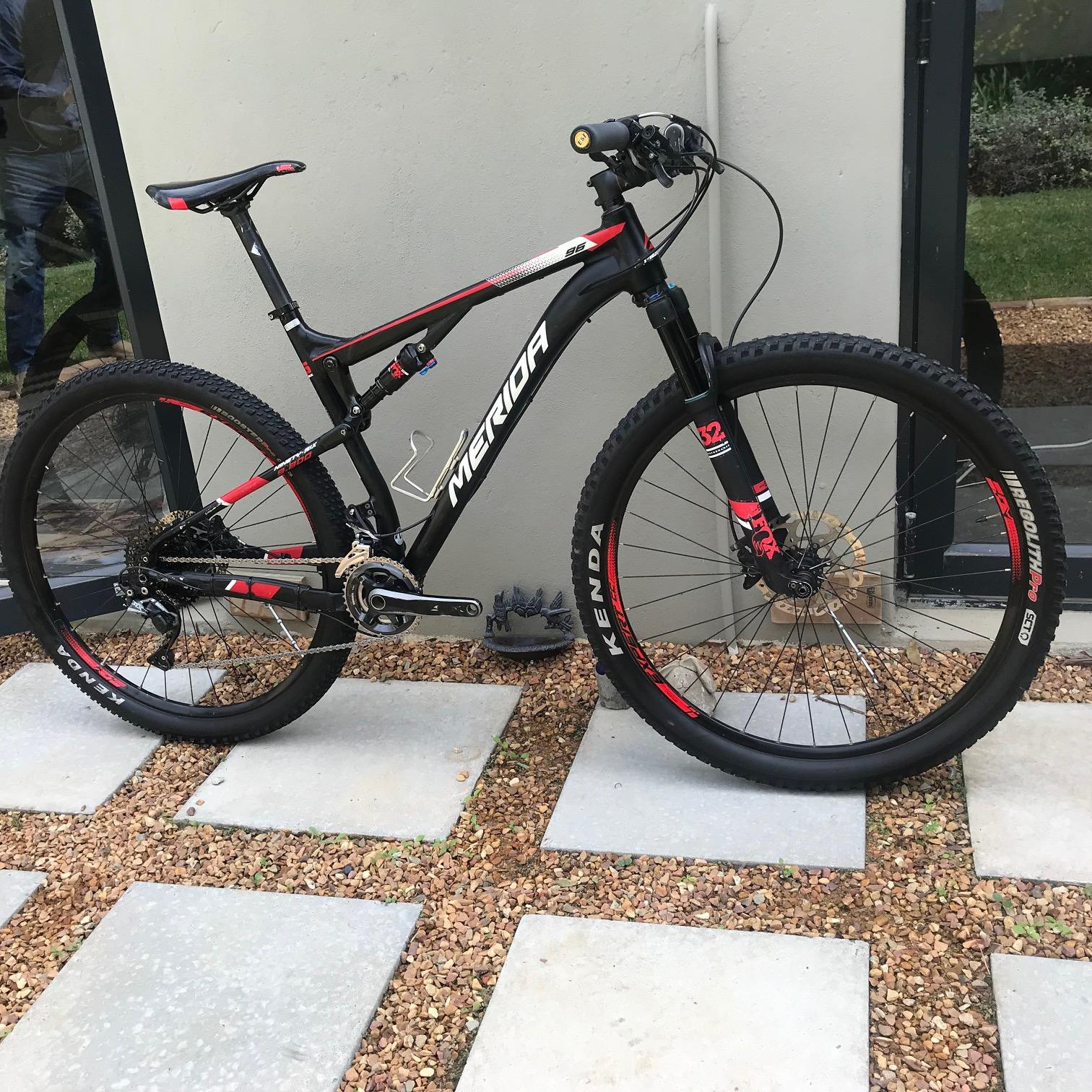 MERIDA NINETY-SIX (2017) Dual Suspension Mountain Bikes