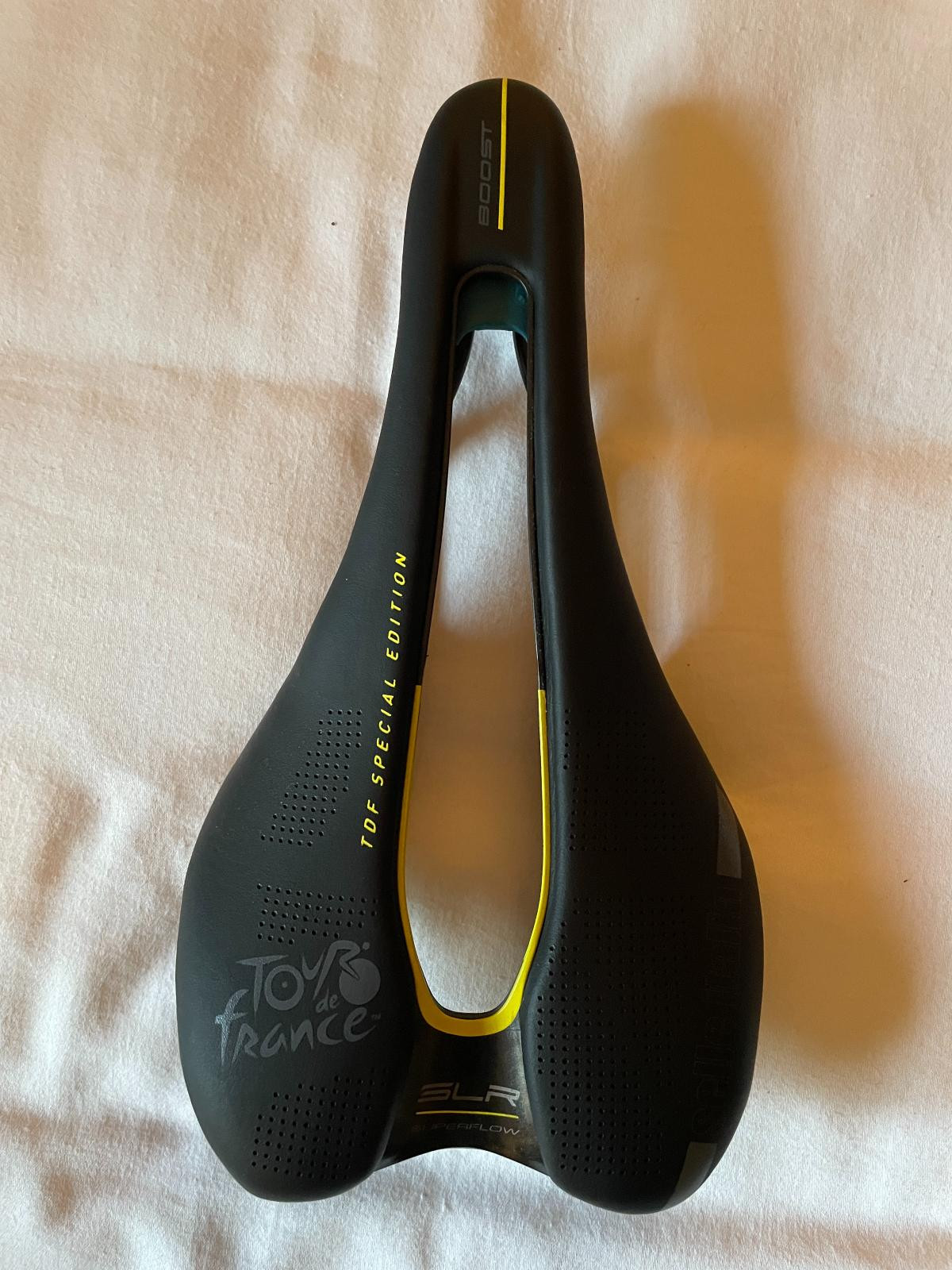 Selle Italia SLR Boost saddle - 130mm | Saddles | Bike Hub
