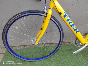 Trek 1000 Aluminum Road Bikes Bike Hub