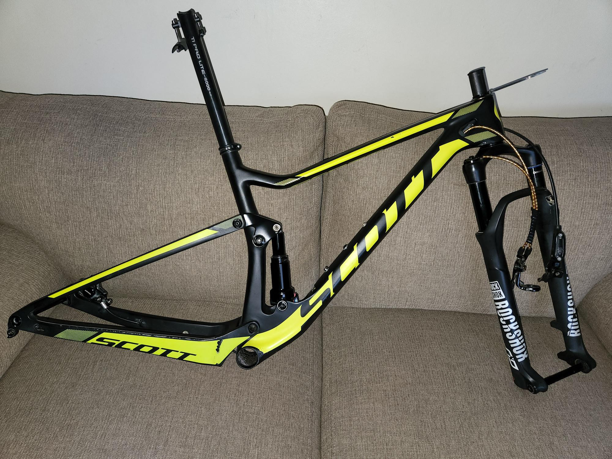 Scott Spark RC Frame and Fork | Dual Suspension Mountain Bike