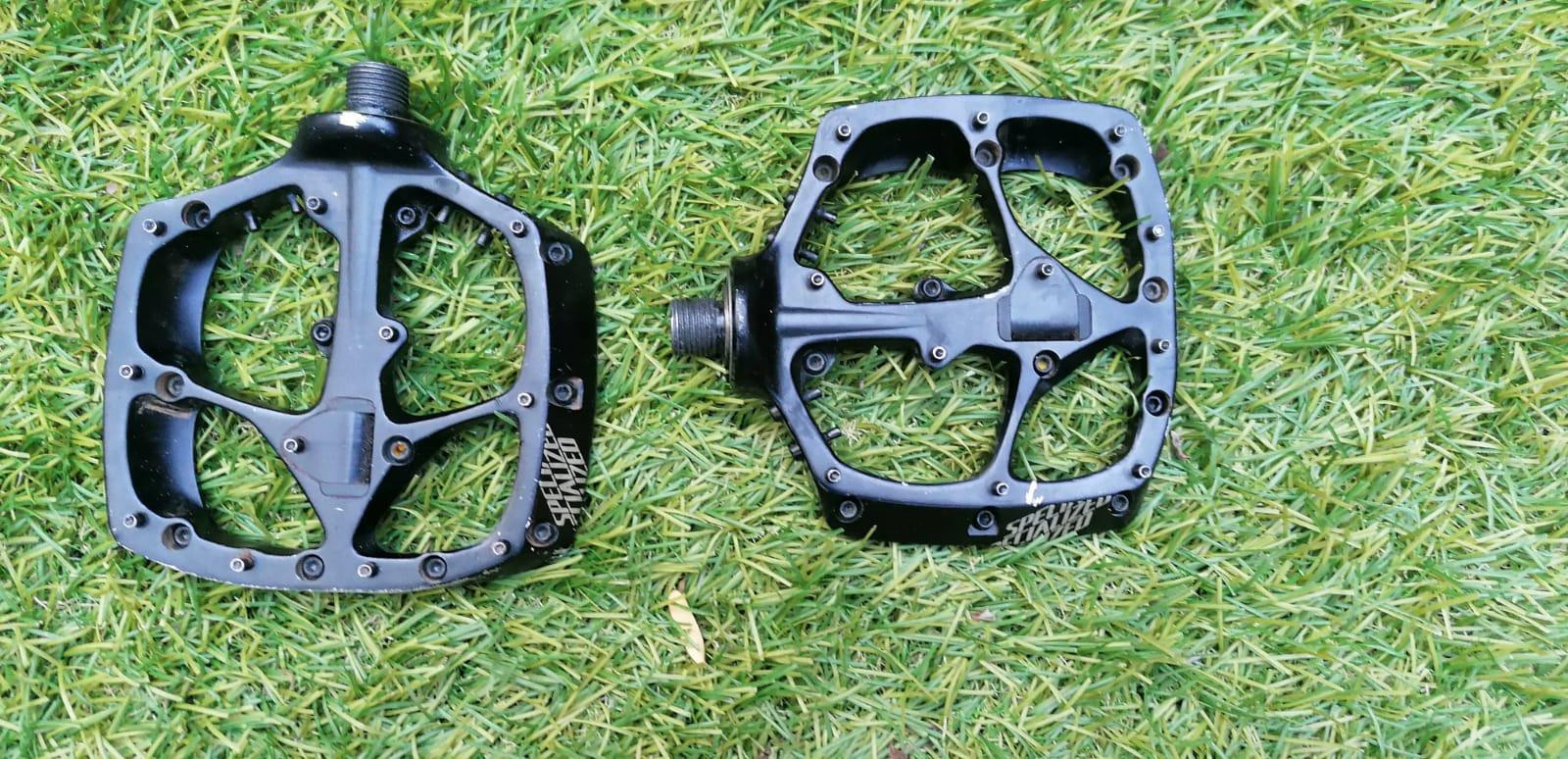 Specialized Boomslang Flat Pedals Bike Hub