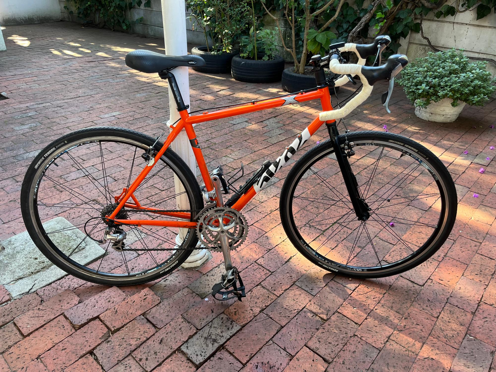 Classic Retro Cotic FX Gravel Bikes Bike Hub