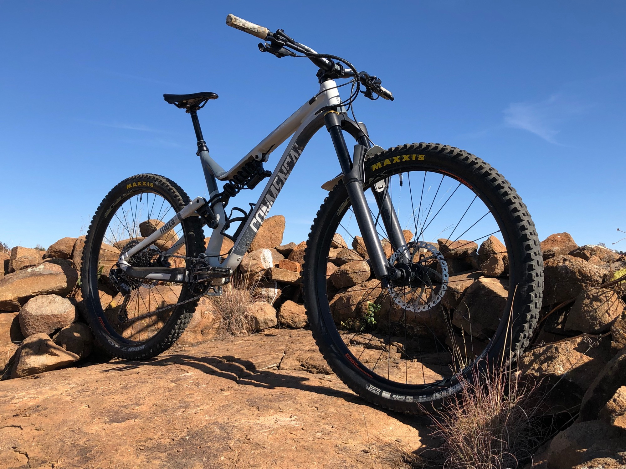 2020 Commencal Meta TR 29 Race Custom 