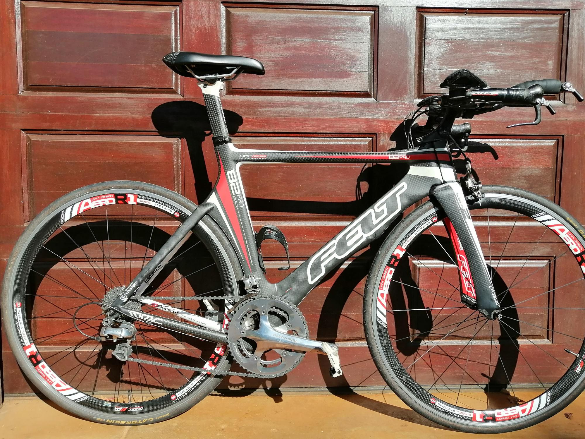 FELT B2 PRO TT BIKE | Triathlon & Time Trial Bikes | Bike Hub