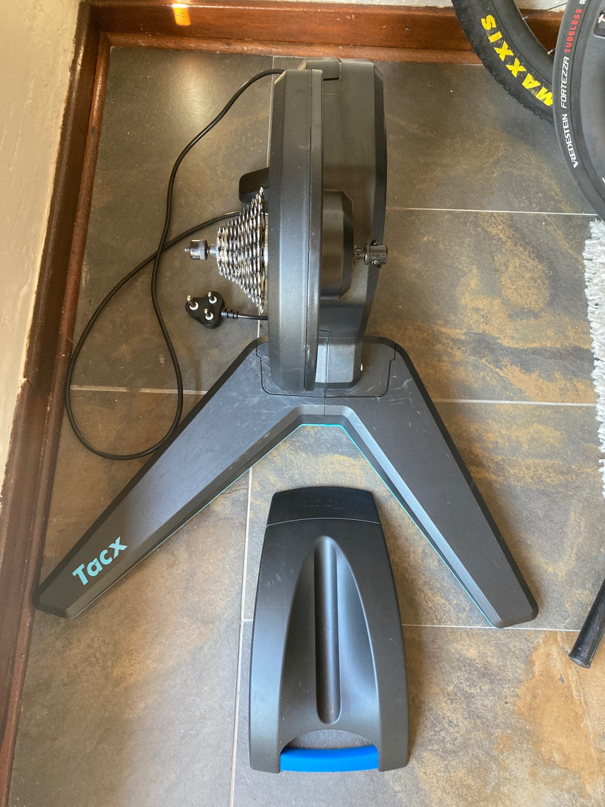 Tacx FLUX Smart Trainer Indoor Trainers Accessories Bike Hub