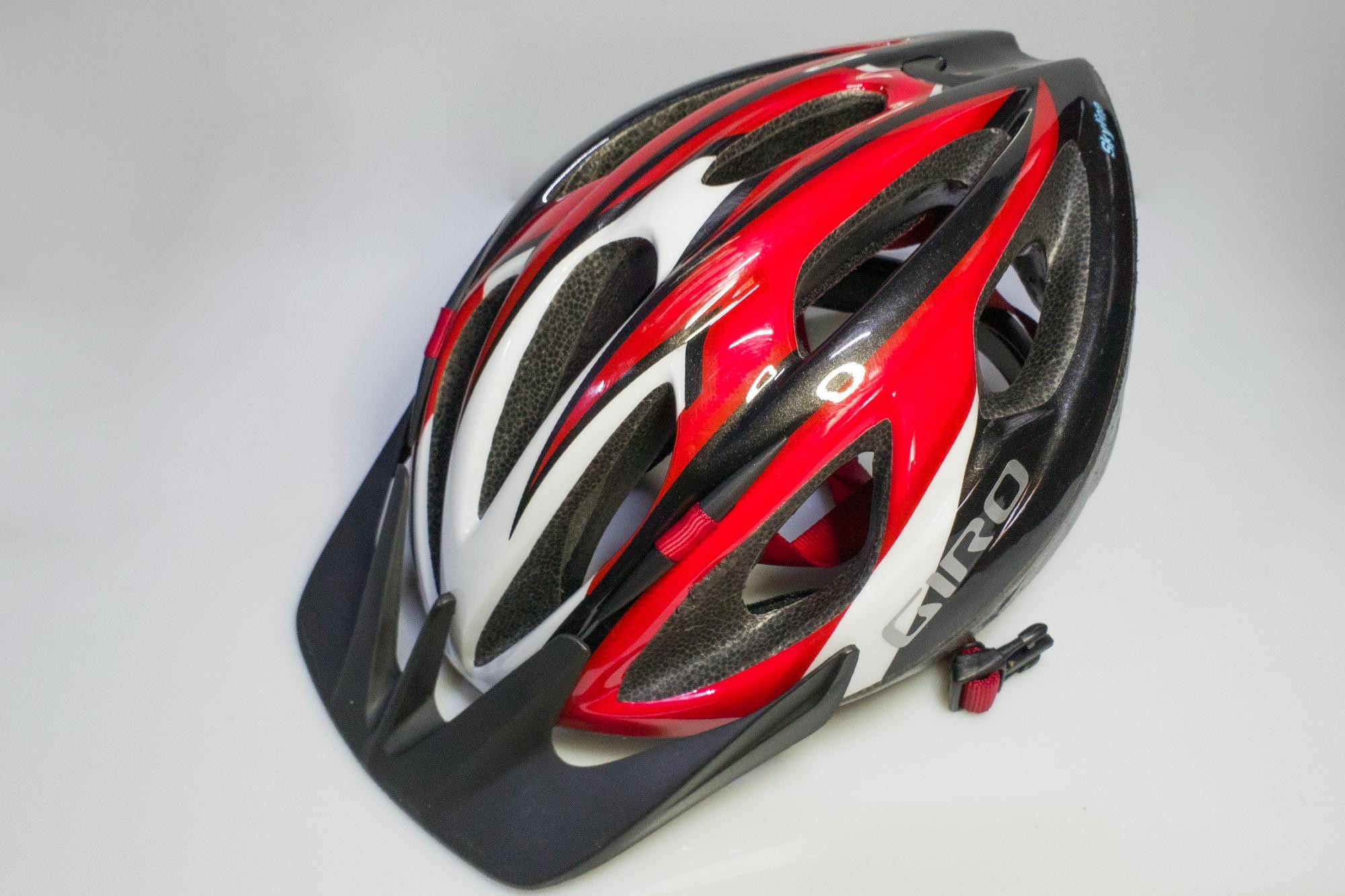 Giro Skyline helmet Bike Hub