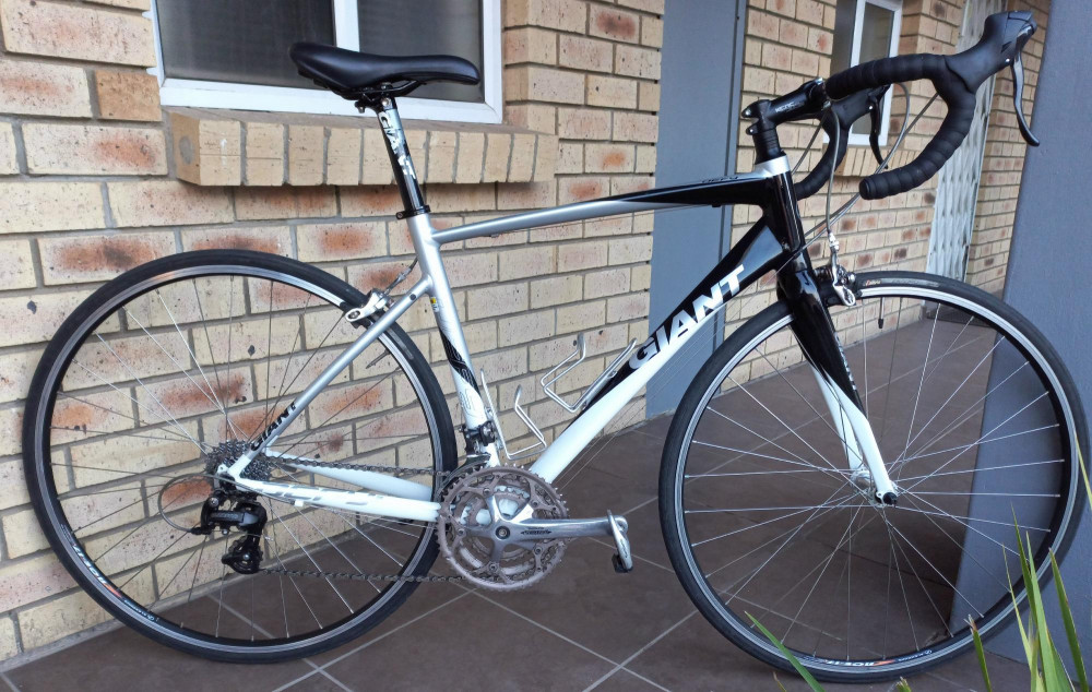 Giant Defy 3 | Bike Hub