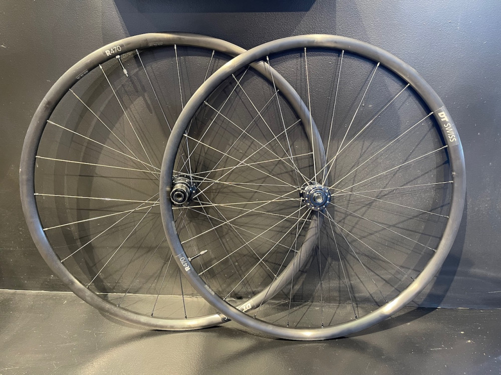 dt swiss r470 specialized