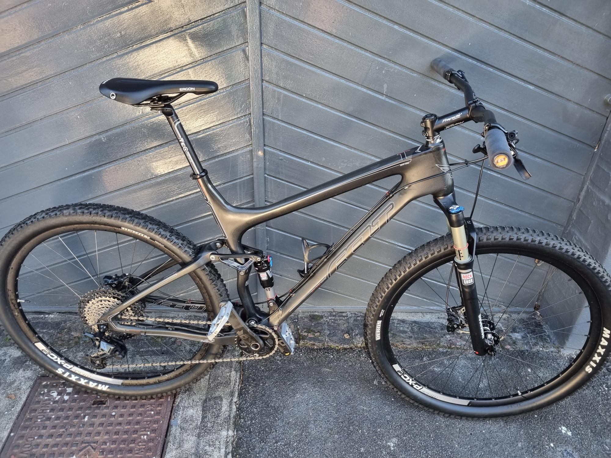 FELT EDICT Dual Suspension Mountain Bikes Bike Hub