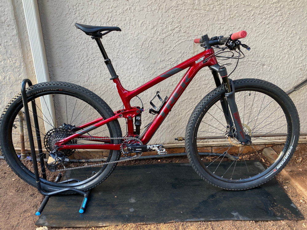 Trek Top Fuel 9.7 | Bike Hub