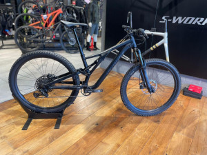 Specialized Stumpjumper Alloy | Bike Hub