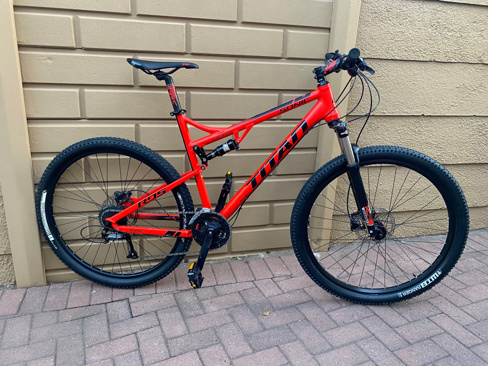 titan expert 29er price