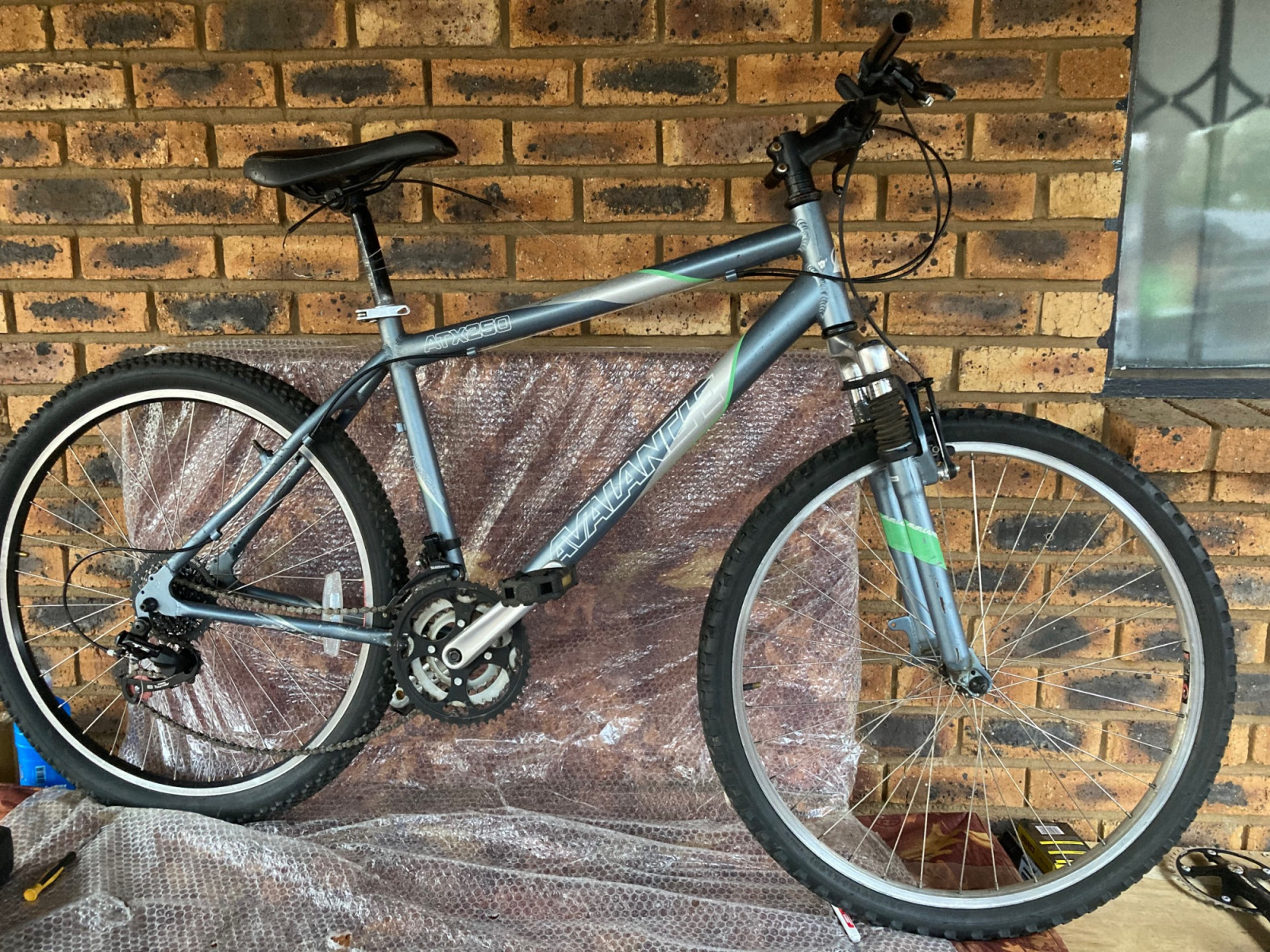 Avalance 26 Medium Bike Hub