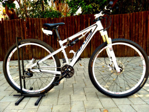 Axis Dual Suspension 29er (XS) | Dual Suspension Mountain Bikes