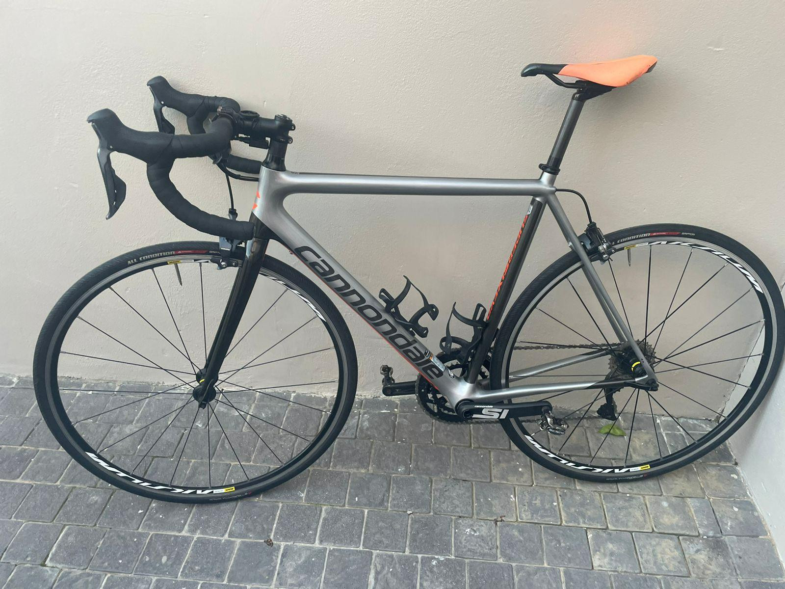 Cannondale Supersix Evo Road Bikes Bike Hub