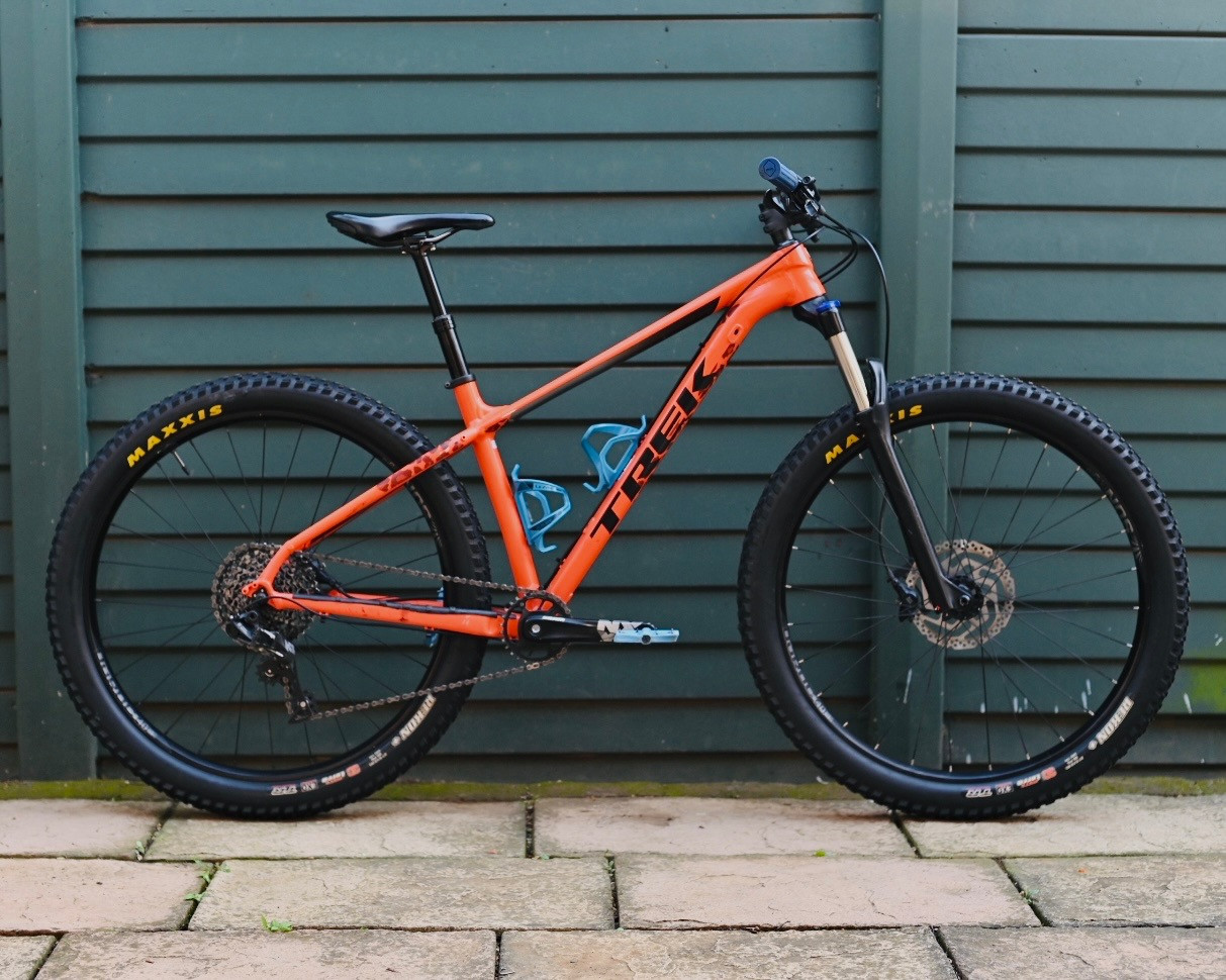 2018 Trek Roscoe 8 Bike Hub