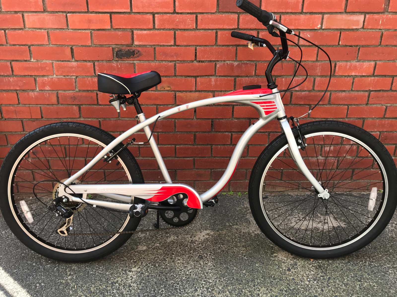 Schwinn 2014 corvette cruiser Commuter Bikes Bike Hub