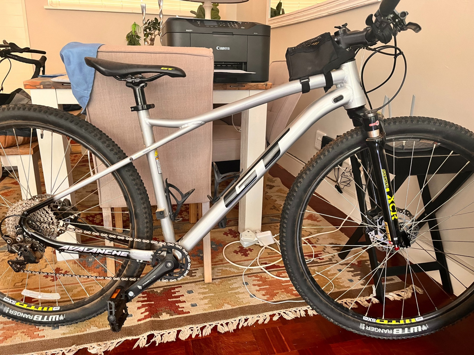 Avalanche Comp Aluminium Hardtail Mountain Bike Hardtail
