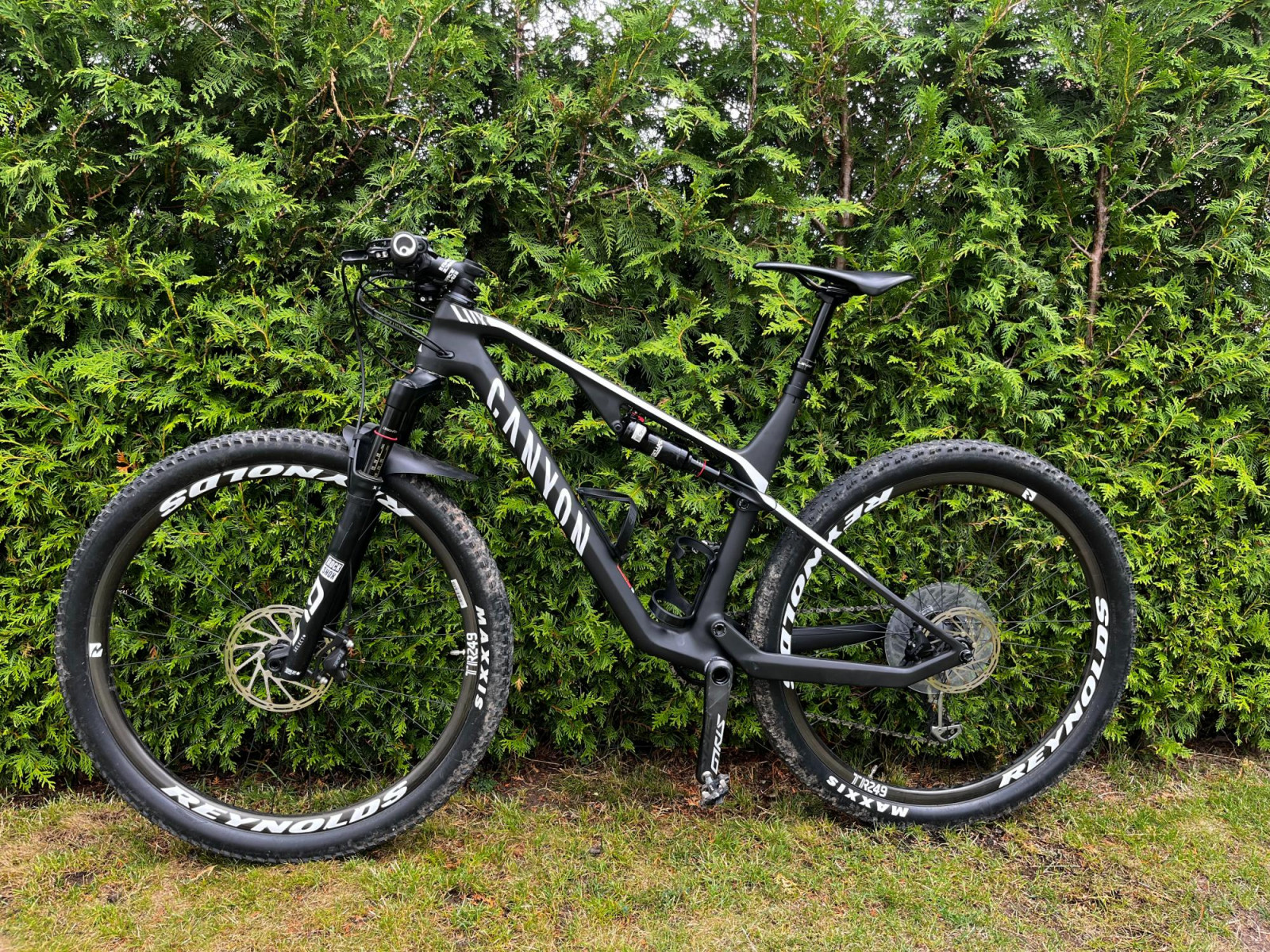 Canyon Lux CF SL 8.0 (Frame & Shock) | Dual Suspension Mountain Bike ...