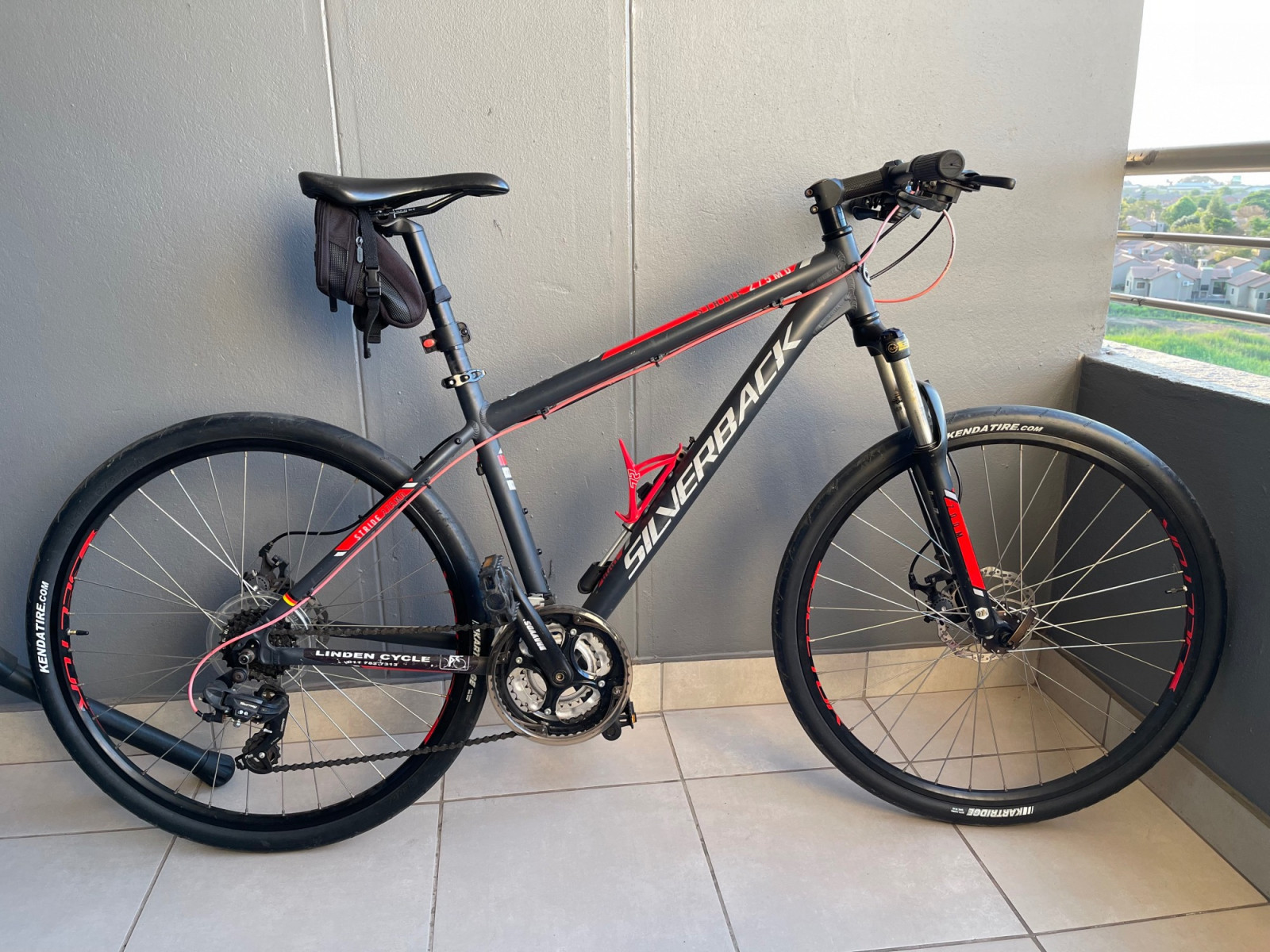 Silverback Stride 275 MD with Trainer Tyre Hardtail Mountain