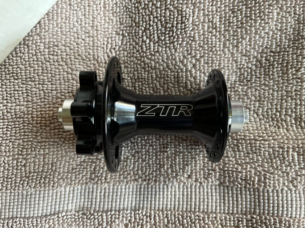 Stans NoTubes ZTR Front Hub Mountain Bike Hubs Bike Hub
