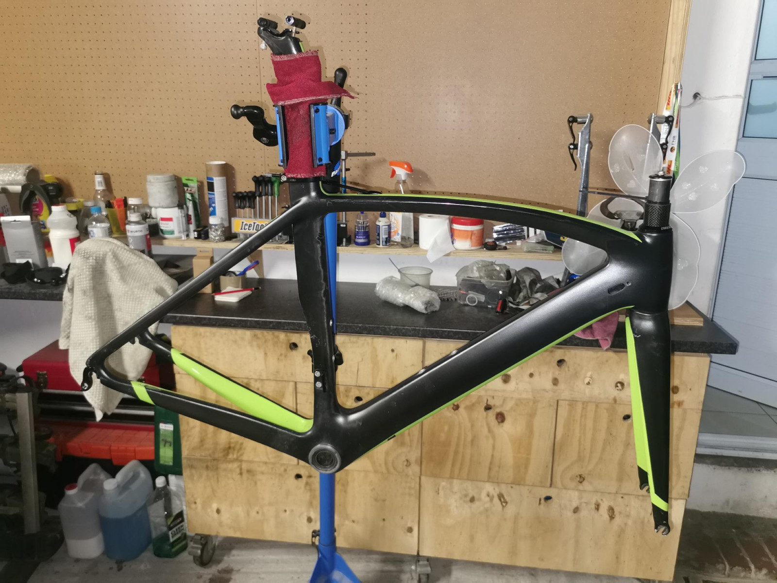 Dengfu FM098 Frame Road Bike Frames Bike Hub