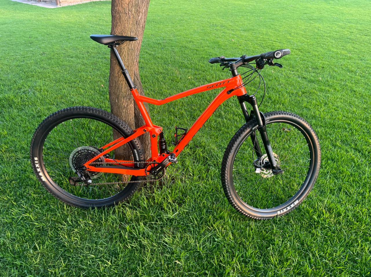 2021 Scott Scott Spark 960 Red Bike 2021 Scott Spark 900 Expert